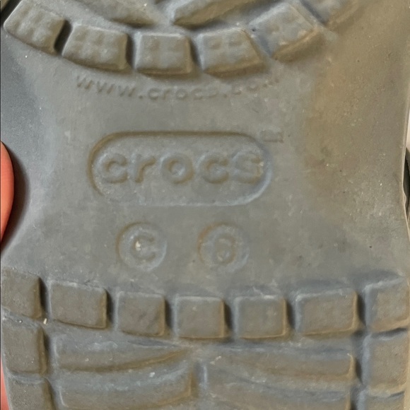 CROCS Kids Gray Shark Slippers - Picture 7 of 7
